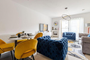 Stunning Station Apartment